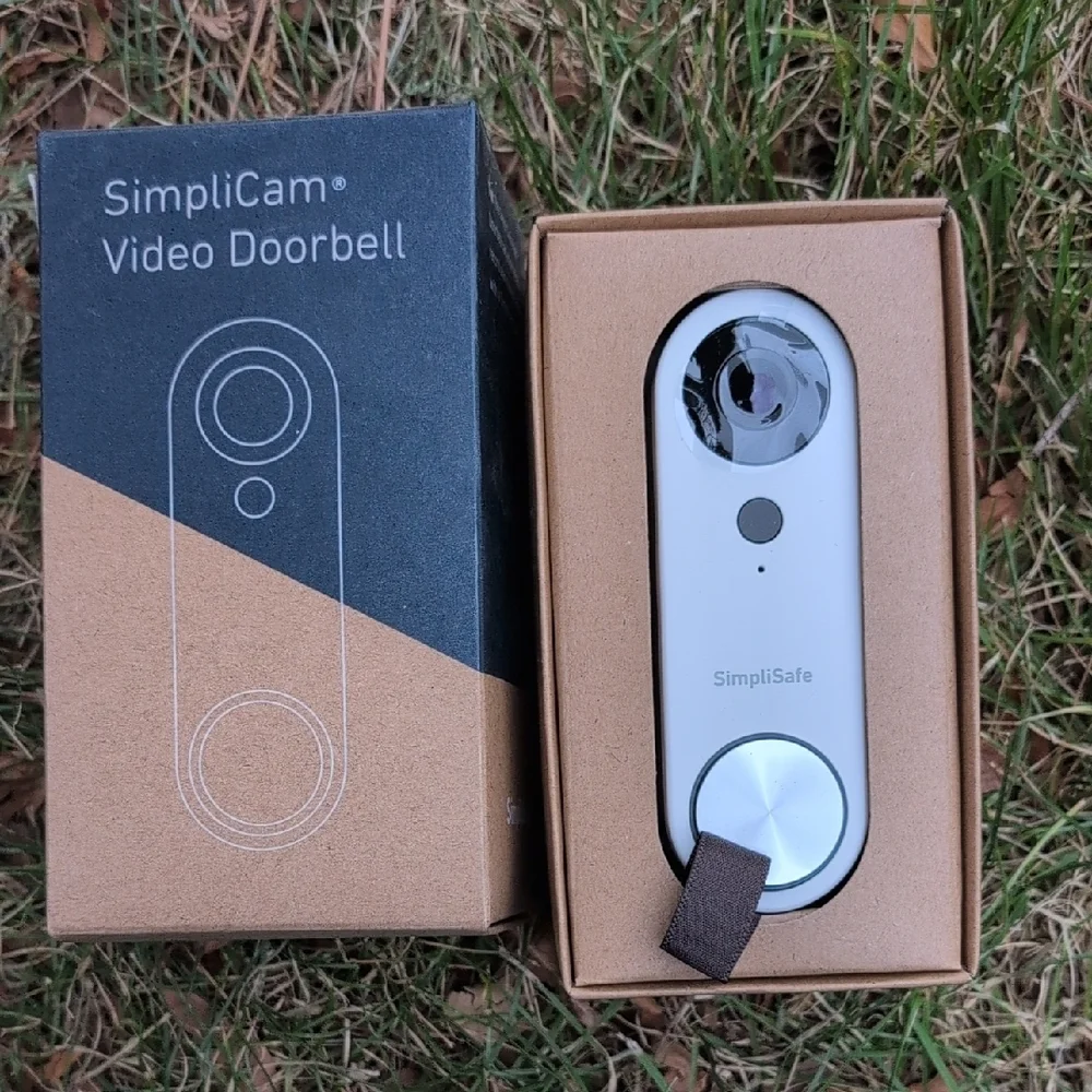 Simplisafe White Video Doorbell NIB